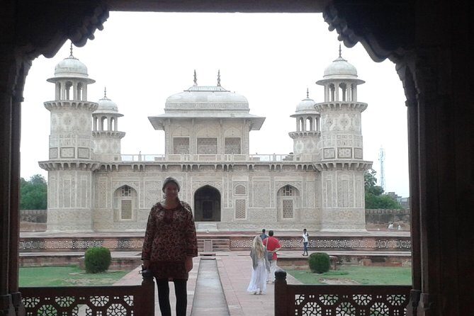 Overnight tour of Agra Taj Mahal Sunset & Sunrise from Delhi - Getting Back to Delhi: The 210 km Return Without the Day-Trip Burnout