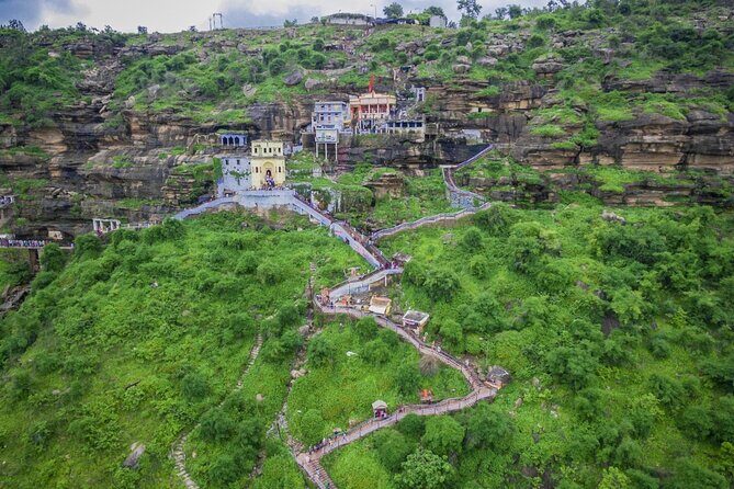 Pilgrimage & History: Prayagraj Day Trip from Varanasi - Allahabad Fort And Akbar’s Architecture: Fort Time That Feels Real