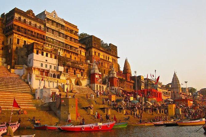 Plan Your Varanasi Tour the Way You Like - Stop 1: Ganga Aarti, ghats walking, and the sunrise option
