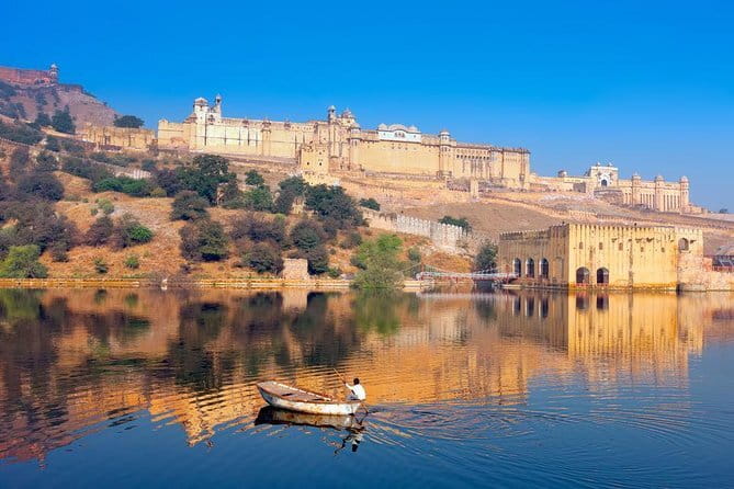 Private 4 Days Golden Triangle Tour From Delhi - Sunrise at the Taj Mahal: the timing is the whole point