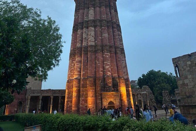Private 5-Day Golden Triangle Tour: Delhi, Agra & Jaipur by Car - Fatehpur Sikri: The Best Kind of Detour