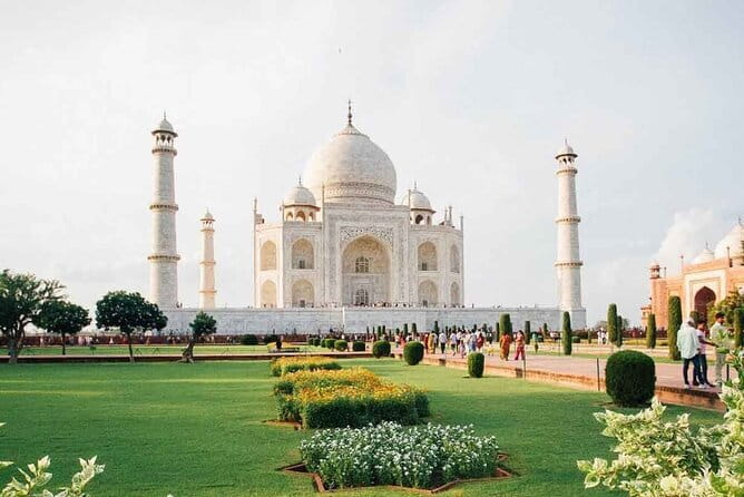 Private Agra Day Trip by Express Train -Taj Mahal & 5-Star Lunch - The guide effect: Danish, Sandeep, and Saeed-style day trips