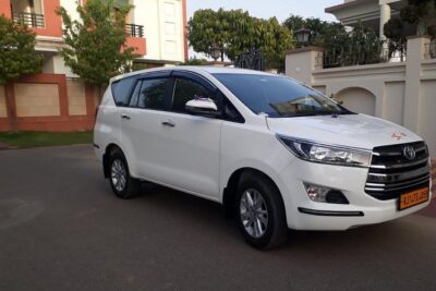 Private Car Jaipur to New Delhi - Hotel pickup in Jaipur: start the day with less stress