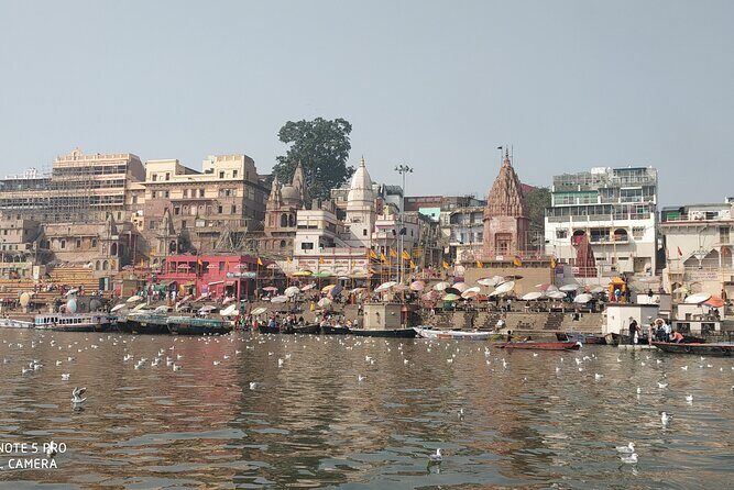 Private Cultural Walking Tour of Varanasi with Guide - Why walking Varanasi’s ghats with a guide makes sense