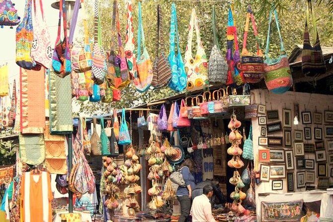 Private Custom Shopping Tour: Delhi's Bustling Markets - Key things to know before you choose your markets
