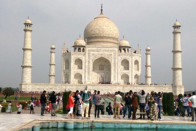 Private day tour from Delhi to Taj Mahal and Agra Fort with guide - The Agra Fort stories you’ll carry home