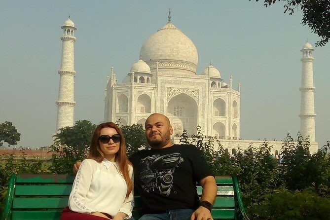 Private day tour from Delhi to Taj Mahal and Agra Fort with guide - Price and logistics: is $280 per person fair for this day?