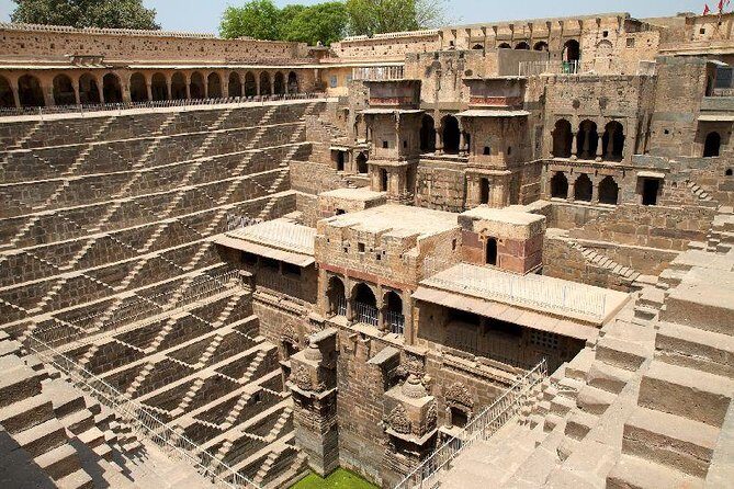 Private Day Trip to Abhaneri Chand Baori Stepwell from Jaipur - Harshat Mata Temple next door: sculptures, fallen pieces, and why it matters