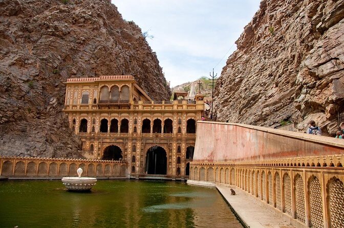 Private Day Trip to Abhaneri Stepwell & Monkey Temple from Jaipur - Leaving Jaipur for Chand Baori and Galtaji in one smooth day