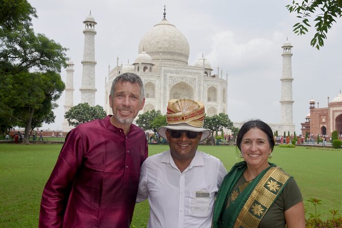 Private Day Trip to Agra with a Sunrise view of Taj Mahal - Lunch plus marble art at a local workshop