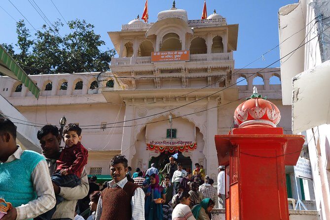 Private Day Trip to Holy City of Pushkar from Jaipur - Pushkar Lake and the ghats: the spiritual heartbeat