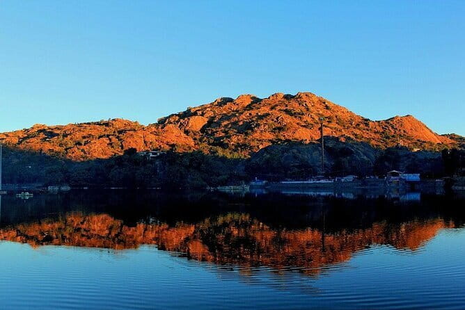 Private Day Trip to Mount Abu from Udaipur by Car - Private AC car from Udaipur: comfort on a 15-hour schedule