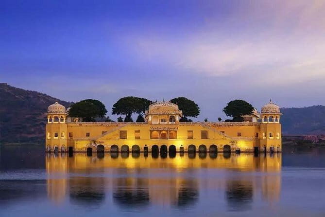 Private Delhi Agra Jaipur Multi Day Tour - Day 7 Jaipur Sights: Sheesh Mahal Mirror Work and Hawa Mahal Windows