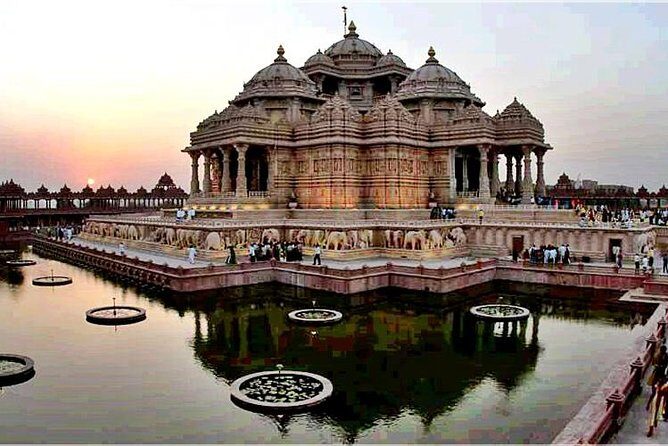 Private Evening Tour of Akshardham Temple with Musical Fountain Show - Key things to know before you go