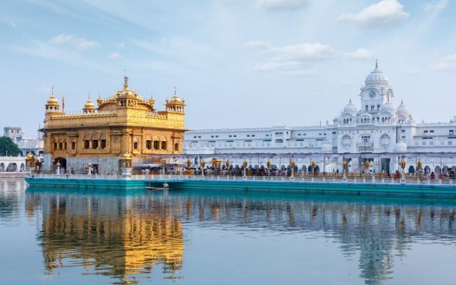 Private Full-Day Amritsar Tour with Beating Retreat Ceremony - Jallianwala Bagh: why the memorial garden matters on this itinerary