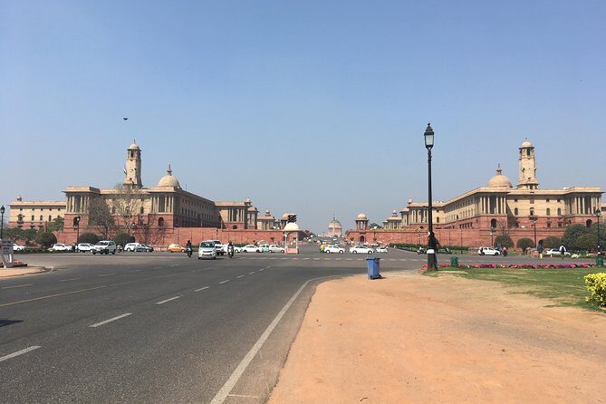 Private Full Day Delhi Tour -Old and New Delhi Highlights - Why this Old and New Delhi loop feels easier than solo sightseeing