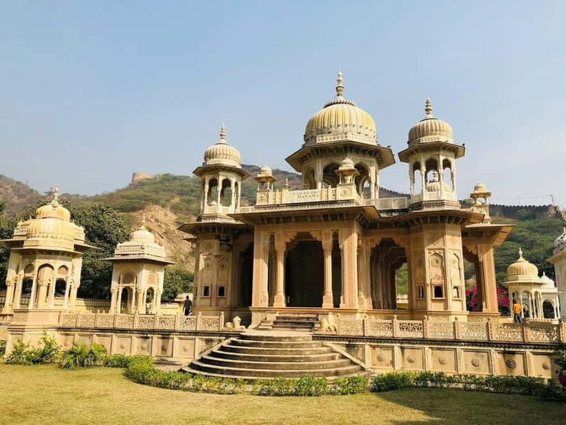 Private Full-Day Jaipur Guided Tour with Monkey Temple - Panna Meena ka Kund: step geometry you can feel