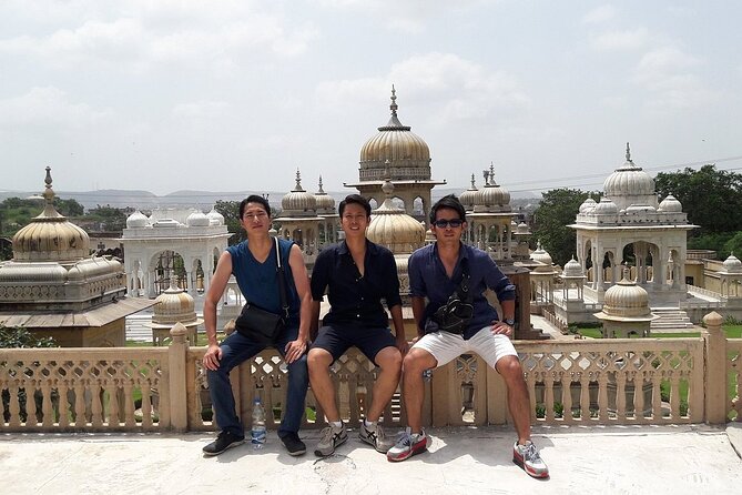 Private Full-Day Jaipur Sightseeing by Car - Royal Gaitor Tumbas: royal tombs under Nahargarh Fort