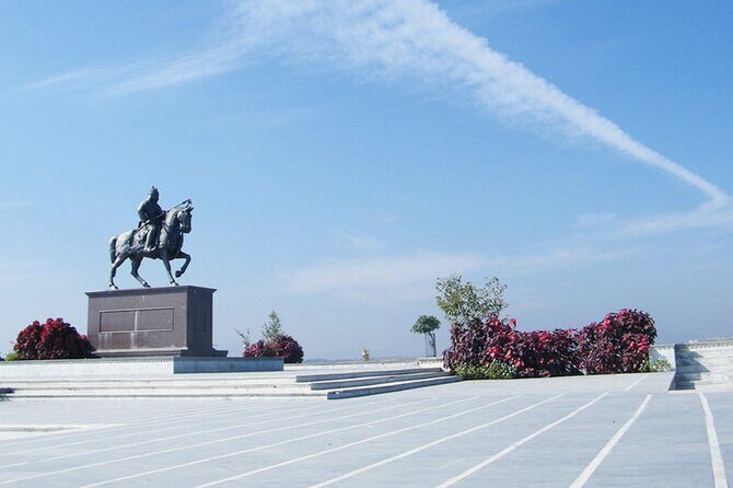 Private Full Day Udaipur Sightseeing Tour without Guide - Private Udaipur Day Tour: The Real Appeal of No-Guide Freedom