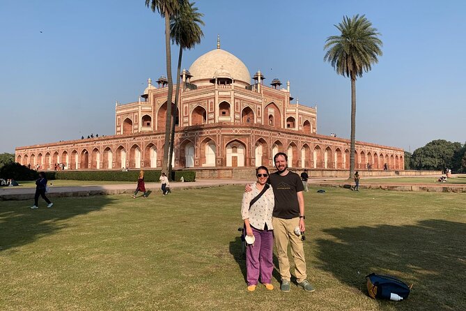 Private Full or Half Day Old and New Delhi City Tour - From Red Fort area to Agrasen Ki Baoli: Mughal power and stepwell oddities