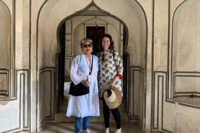 Private Guided City Tour of Jaipur - Quiet, real Jaipur moments: stepwell engineering and a white-marble temple gate