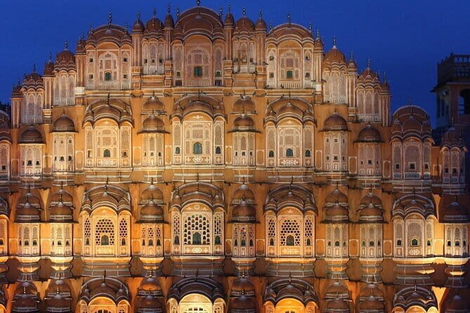 Private Guided Same Day Jaipur Tour From Delhi By Car - Panna Meena ka Kund: a short visit with great photo payoff