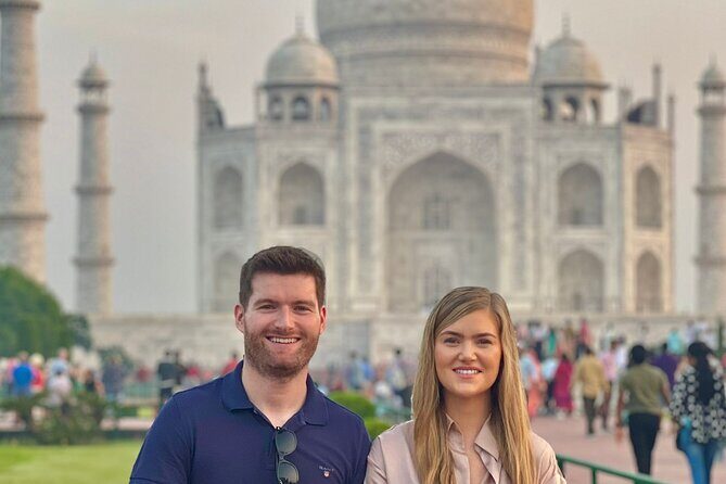 Private Guided Taj Mahal Sunrise Tour with Agra City Highlights - Lunch options and what the $30 price really covers