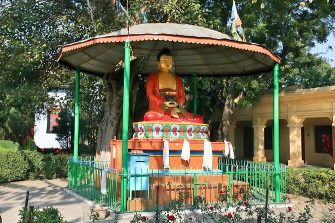 Private Half-Day Tour in Sarnath from Varanasi - Dhamek Stupa: a first stop with a story behind the stones