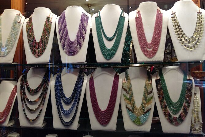 Private Jaipur Shopping Tour - Handicrafts, Textiles & Jewelry - How the Transport Keeps the Day Comfortable