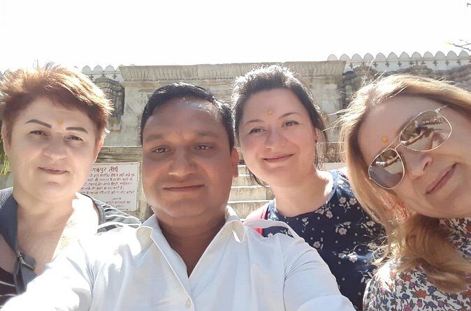 Private Jaipur sightseeing Tour by Car - All Inclusive - How the two-day composite ticket option can work for you
