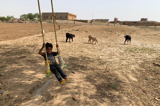 Private Jaisalmer Rural Farm Tour - Entering Rural Jaisalmer: From City Center to Mystic Smiles Farm