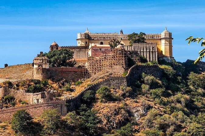 Private Kumbhalgarh and Ranakpur Tour from Udaipur - Ranakpur Jain Temple: Adinath, four entrances, and 65 years of building