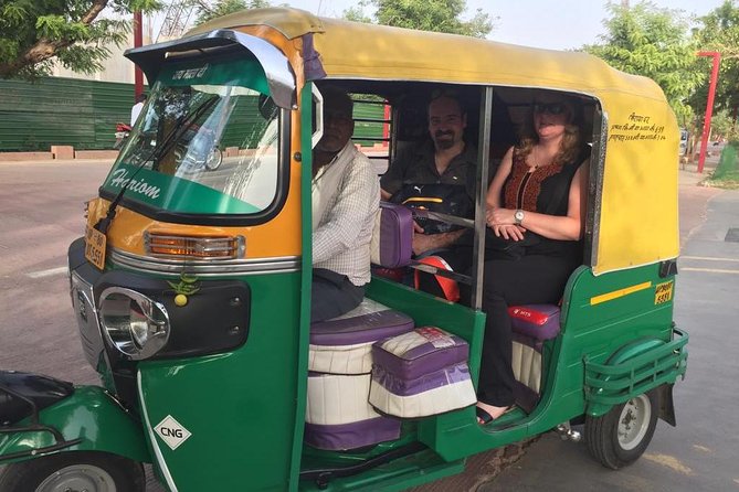 Private Luxury Golden Triangle Tour by car 2 Night 3 Day from New Delhi - Day 1 Delhi: from Qutub Minar to a long Jama Masjid visit