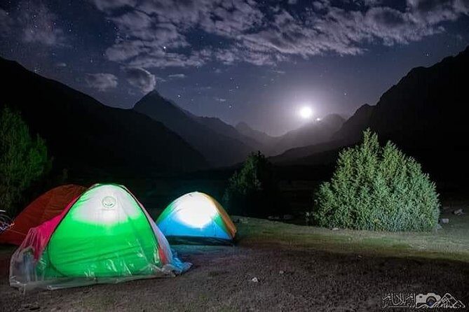 PRIVATE LUXURY KASHMIR TOUR 7 Nights 8 Days - The 8-Day Kashmir Plan That Packs Big Views (Without Chaos)