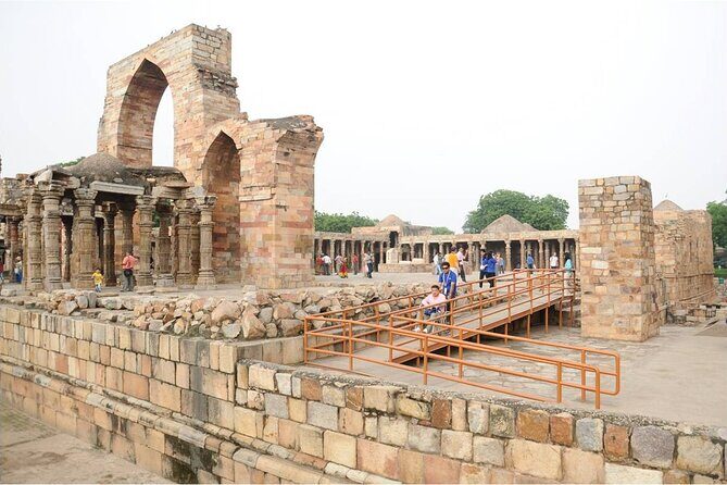 Private New Delhi Tour by Car - Qutub Minar: the 1199 landmark that sets the timeline