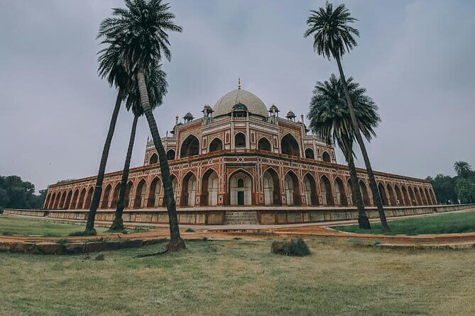 Private Old and New Delhi Full-Day Guided Tour - Key highlights you’ll care about