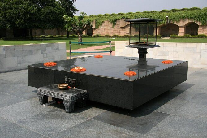 Private Old and New Delhi Tour in 8 Hours With Entrances and Lunch - Key highlights worth your attention