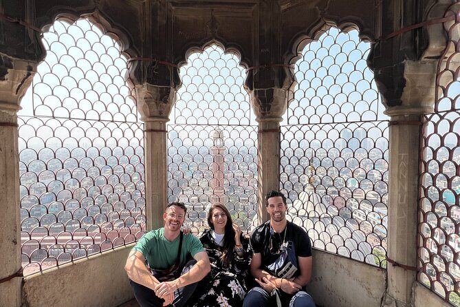 Private Old Delhi Heritage and Spice Market Tour - Jain Svetambar Temple: a short calm stop with marble work
