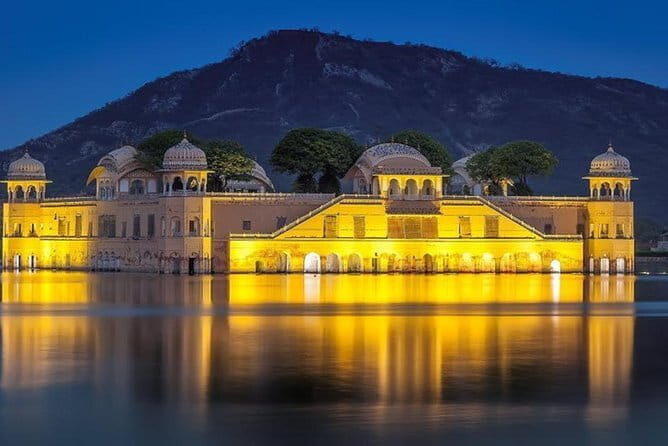 Private Overnight Jaipur City Tour from Delhi - Should you book this private overnight Jaipur tour from Delhi?