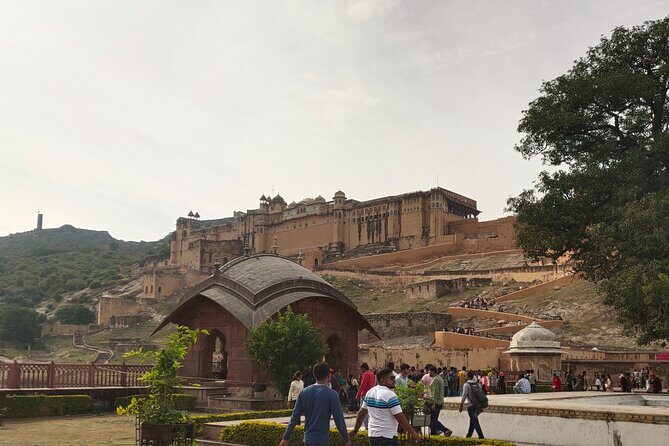 Private Same Day Jaipur Tour from Delhi by Car - Stop 4: Hawa Mahal (A Quick Hit With Big Style)