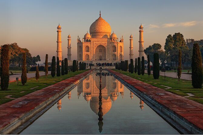 Private Same Day Tour To Taj Mahal From Delhi By Car - Comfort and pacing in the car: why private transport helps here