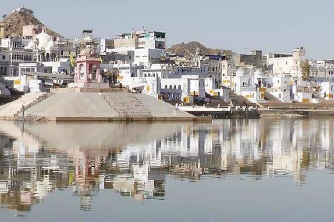 Private Same Day Trip to Pushkar from Jaipur - Stop 2: Pushkar Lake—where the town slows down