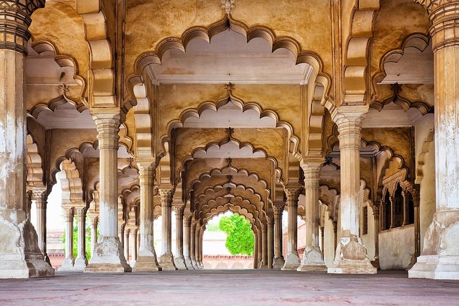 Private same day trip to Taj Mahal and Agra From Jaipur - Agra Fort: Indo-Islamic architecture and why one hour can be enough