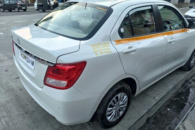 Private Sedan Cab to and from Srinagar Airport and Dal Lake - Should you book this Srinagar Airport to Dal Lake private sedan?
