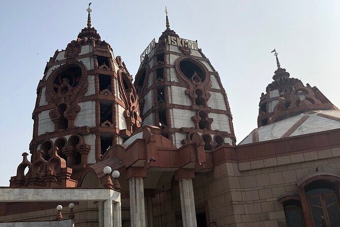 Private Spiritual Tour: Akshardham Temple, Lotus Temple & ISKCON in South Delhi - Chattarpur Temple Grounds: Big Complex Scale Without the Full Day