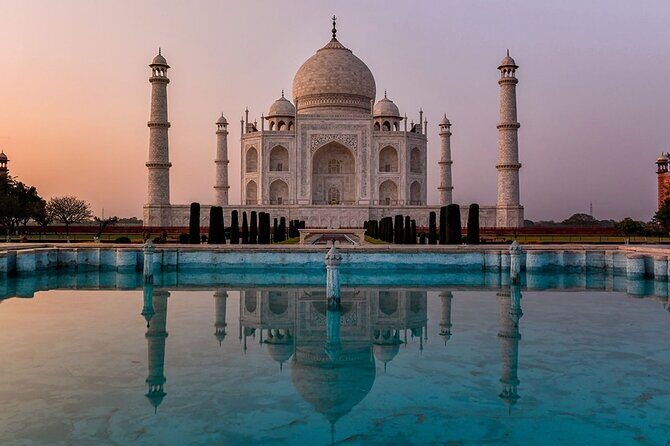 Private Sunrise Taj Mahal Agra Fort Guided Tour by Car From Delhi - Agra Fort: guided entry that keeps the momentum
