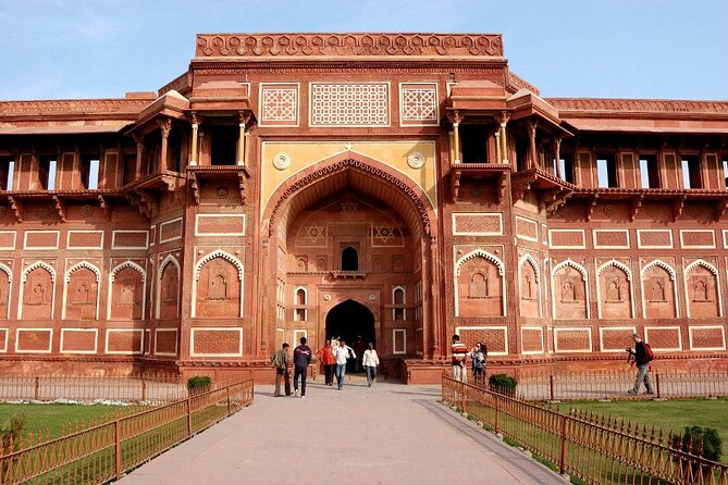 Private Taj Mahal & Abhaneri Stepwell Day Trip from Jaipur - Price and value: is $54.40 per person a smart deal?