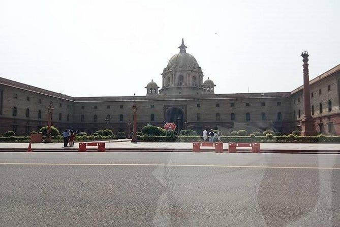 Private Taj Mahal & Agra Fort Guided Tour from Delhi - Agra Fort: The Mughal Residence Side of the Story