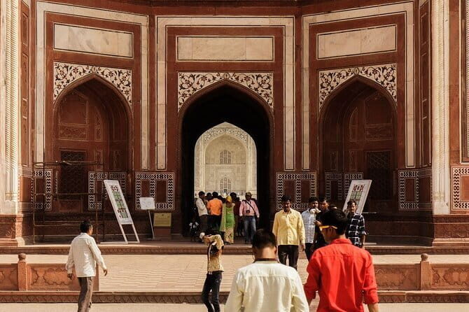 Private Taj Mahal & Agra Fort Guided Tour from Delhi - Price and Value: What $65 Per Person Really Buys You
