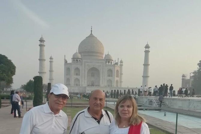 Private Taj Mahal & Agra Fort Tour, Dine with a View - The big idea: Taj Mahal plus Agra Fort, with a rooftop view meal